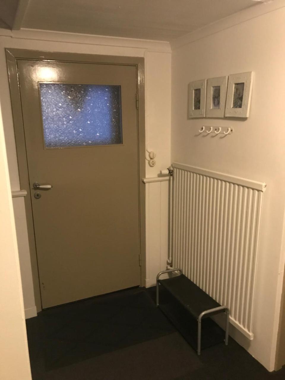 Room With Pentry, Separate Entrance, No Cardpayment Gränna Buitenkant foto