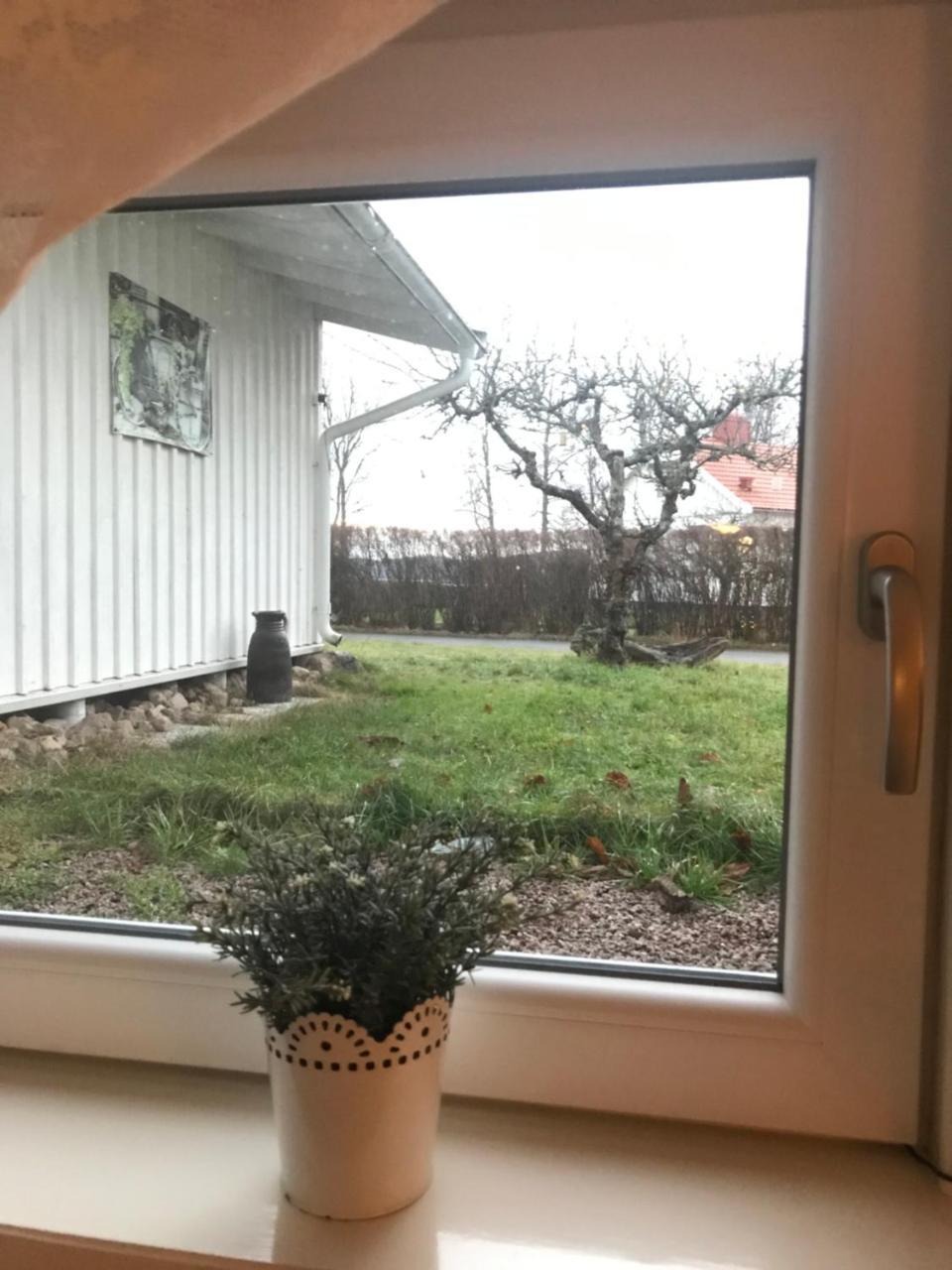 Room With Pentry, Separate Entrance, No Cardpayment Gränna Buitenkant foto